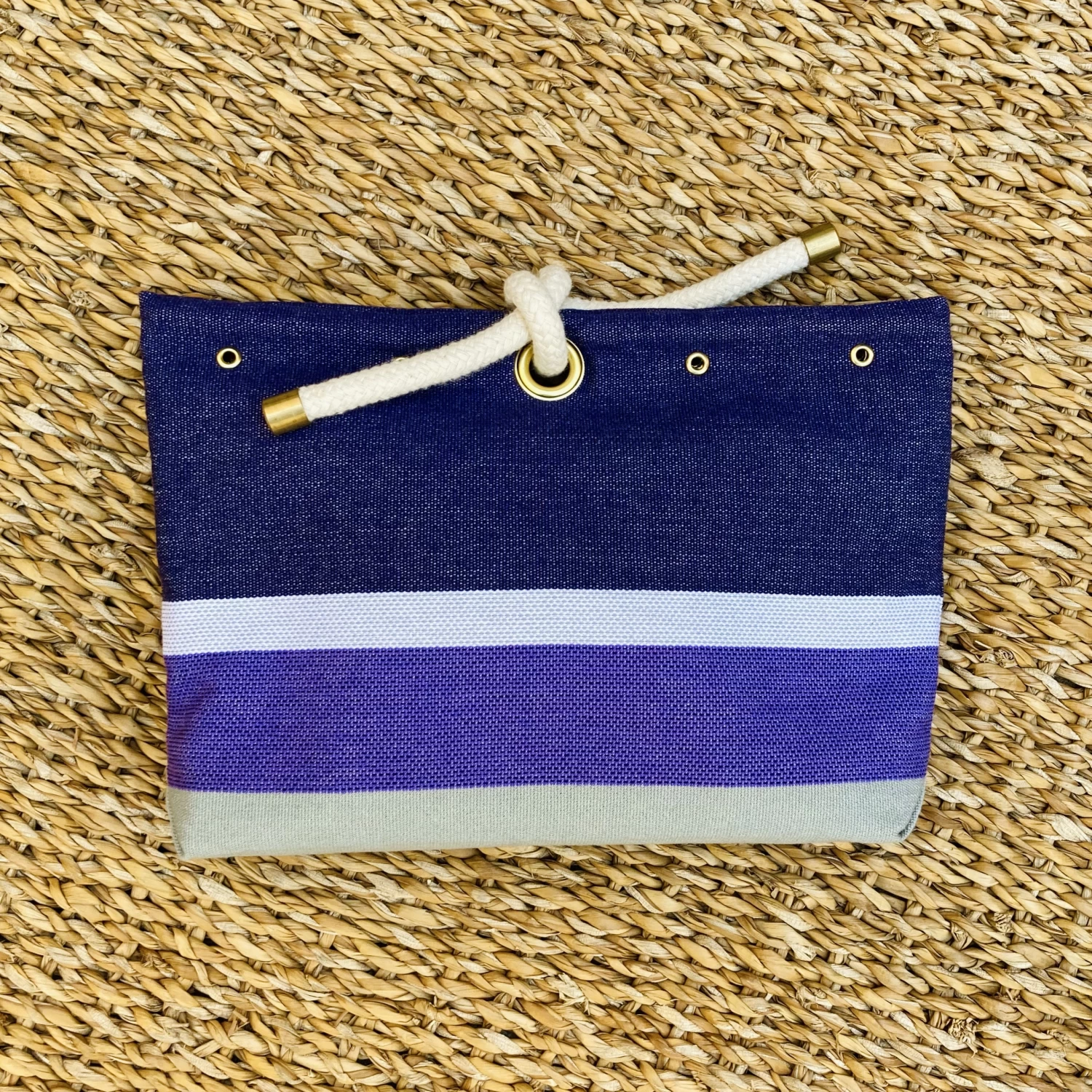 Pochette De Voyage « Marie » De La Collection Jupiter – Maison Camille 5 Pochette De Voyage « Marie » De La Collection Jupiter – Maison Camille – Image 5