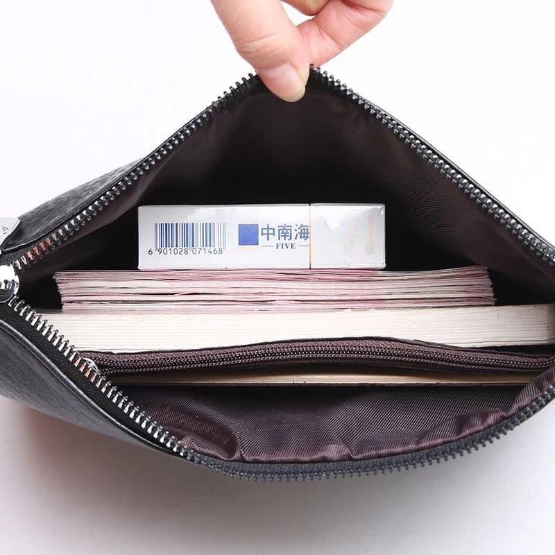 Pochette De Voyage Souple Et Tendance En Simili Cuir 2 Pochette De Voyage Souple Et Tendance En Simili Cuir â Image 2