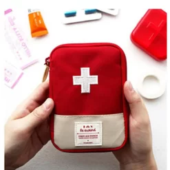 Trousse De Rangements De Premiers Secours De Voyage