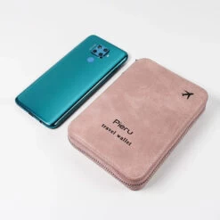 Pochette Passeport Rose Et Pratique -Bagage Soldes pochette passeport rose pratique 02