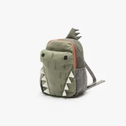 Sac à Dos Crocodile En Toile Pour Enfant -Bagage Soldes sac a dos crocodile vert en trois dimens main 1 1